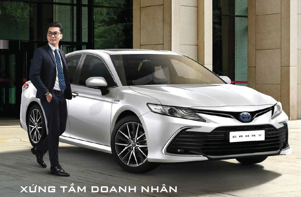 Toyota Camry 2022 Xung Tam Doanh Nhan