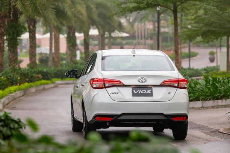 Toyota Vios 2025: Giá Lăn Bánh, Thông Số, Ưu Đãi (10/2025)